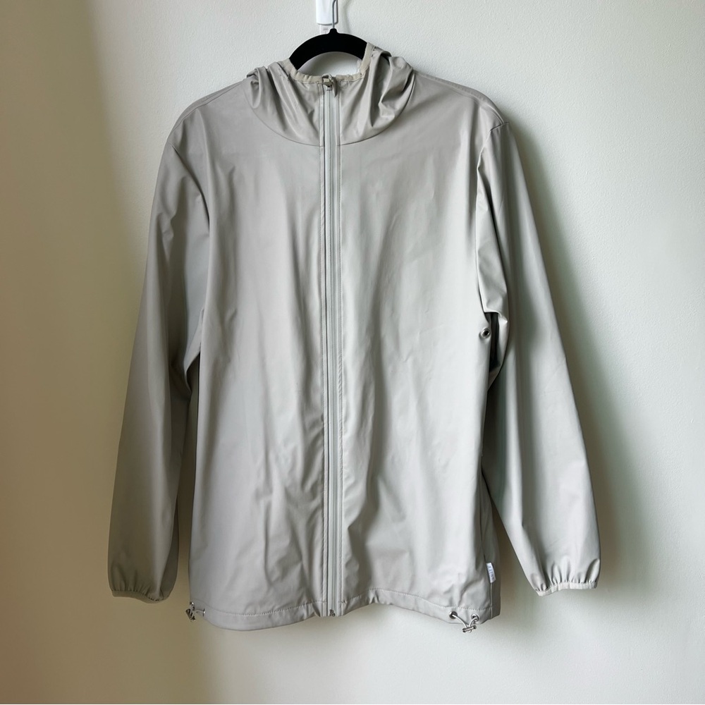 RAINS lightweight shell